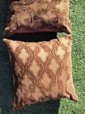 Pillows Set Beautiful Brown Color